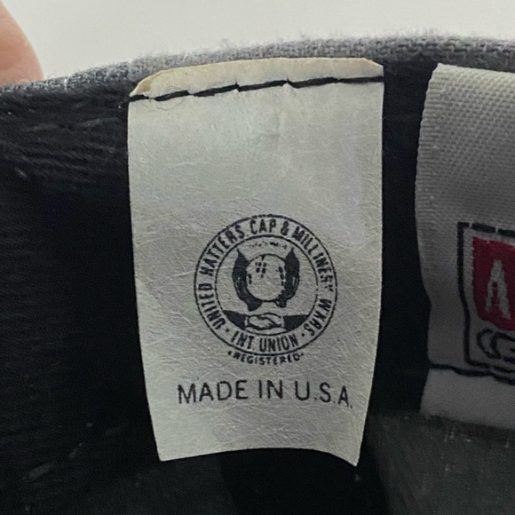 Callaway Golf Mens Gray Baseball Hat w Several Stripes of Gray / Adjustable - Picture 4 of 7